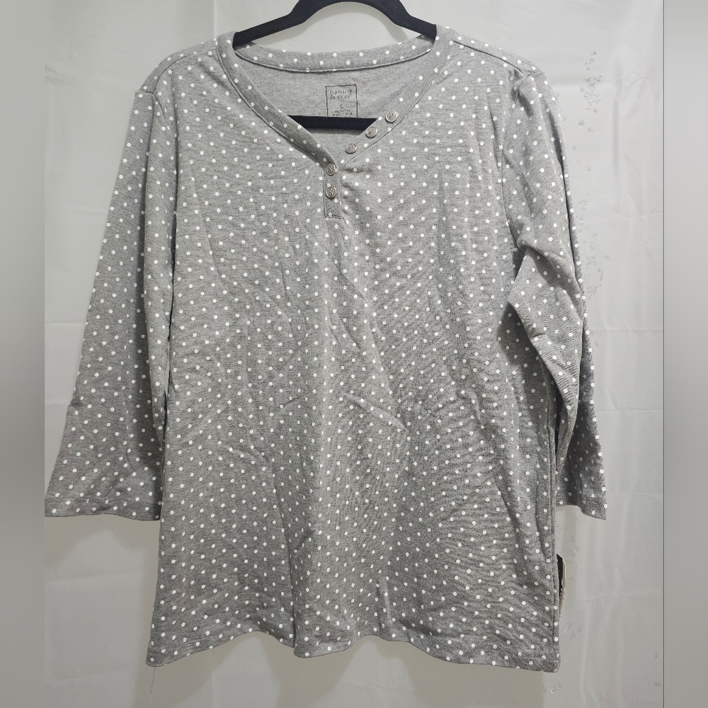 Hasting & Smith Gray And White Polka Dot 3/4th Length Sleeves Top